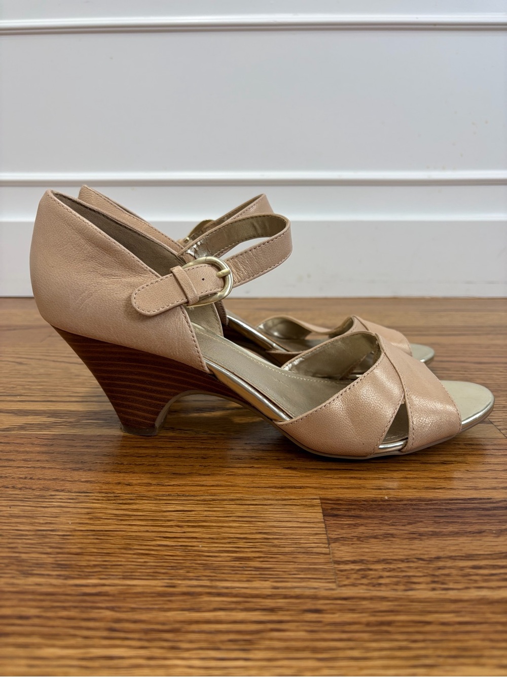 Nude 2.5" Peep-Toe Wedge Sandals (8.5)